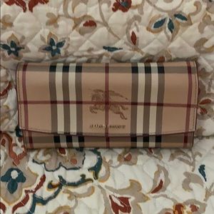 Burberry wallet